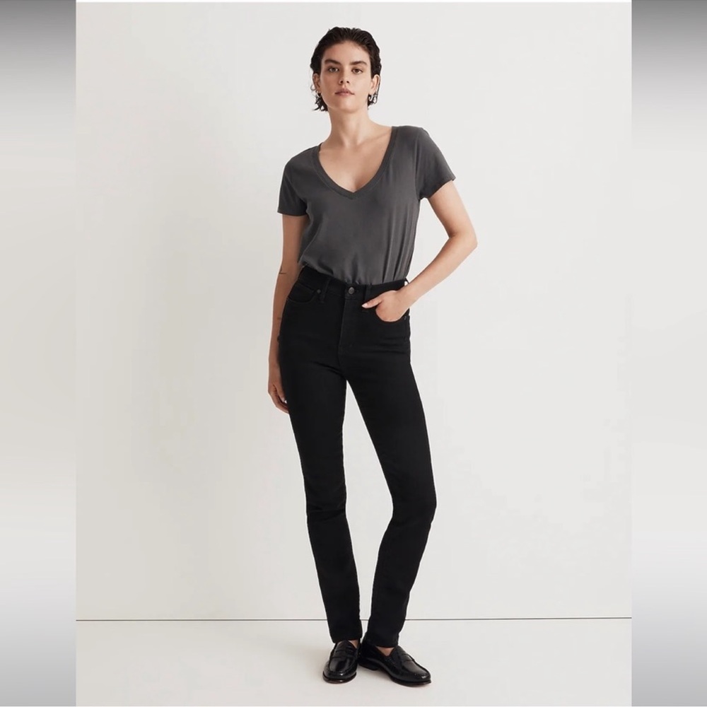 Madewell Mid-Rise Stovepipe Jeans